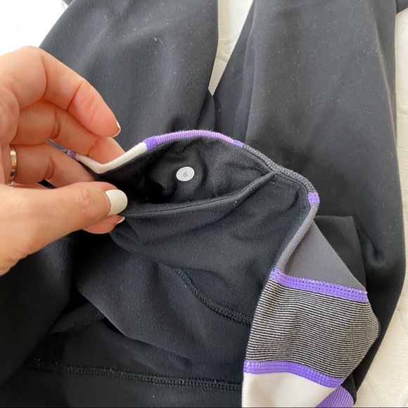 Lululemon Athletica Wunder Unders Pique Waistband Purple Stripe Cropped Size 6 - Picture 4 of 4